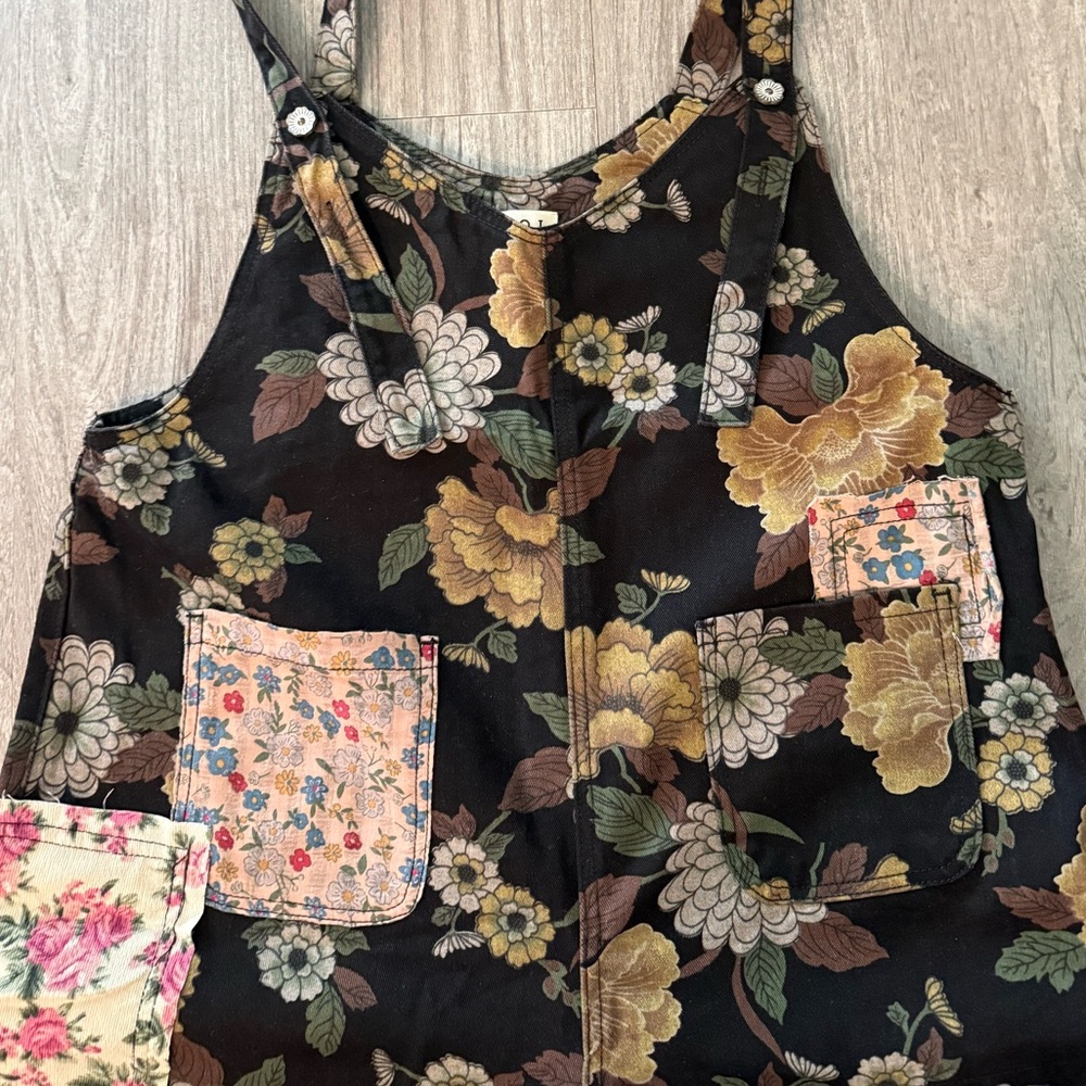 Pol Floral Patchwork Overall Nwot - image 3
